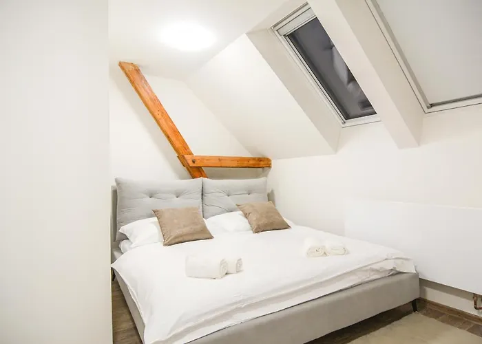 Victory Aparthotel Prosecne